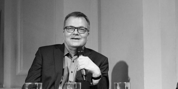 Dieter Burdorf: Zerbrechlichkeit Dieter Burdorf: Zerbrechlichkeit
